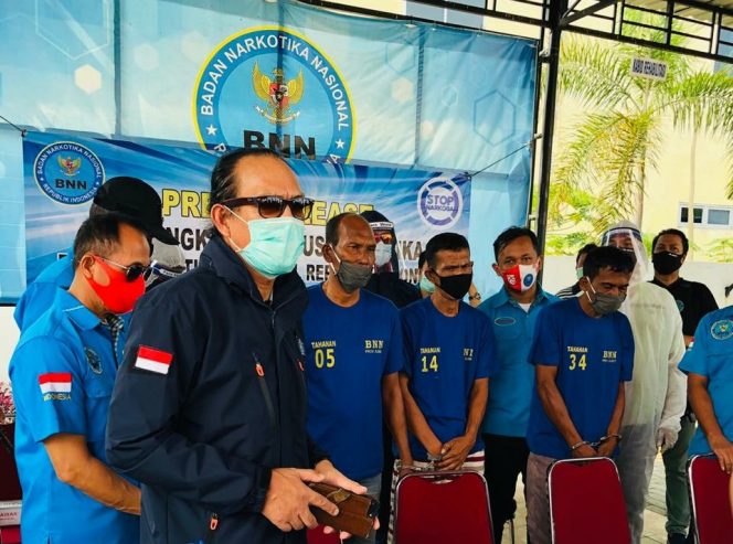 
					BNN Ungkap Puluhan Kilogram Sabu di HUT RI ke 75