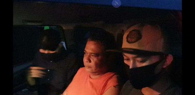 
					Tim Intelejen Kejaksaan Agung Berhasil Mengamankan Buronan Kasus Korupsi Riau