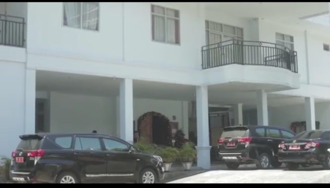 
					Wakil Walikota Lebih Banyak Gunakan Aset Pemkot, Istri Wakil Walikota Gunakan 2 Mobil Dinas