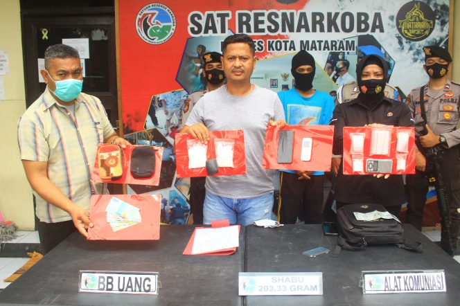 
					Kambuh Lagi Edarkan Sabu, Residivis Narkoba Kembali Dibekuk