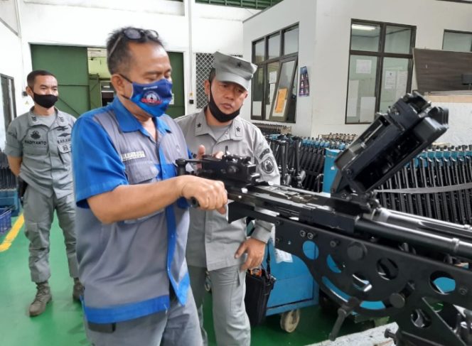 
					Bakamla RI  Tindak Lanjuti Pembelian  Senapan Mesin Berat 12,7 mm dengan PT Pindad