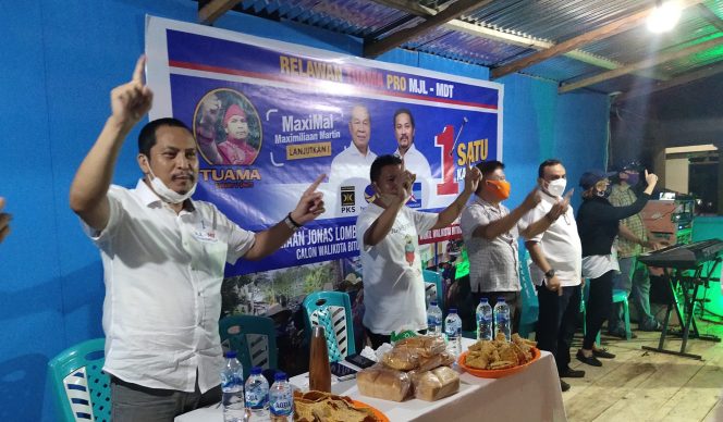 
					Kampanye Blusukan MDT Di Pinokalan Sukses Di Gelar, Ini Yang Di Sampaikan Royke