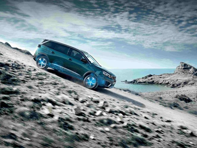 
					Advanced Grip Control, Fitur Safety Peugeot 3008 dan 5008 SUV