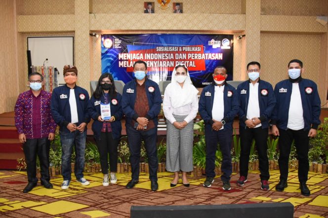 
					Siaran Analog akan Diakhiri, Bersiaplah untuk Penyiaran Digital