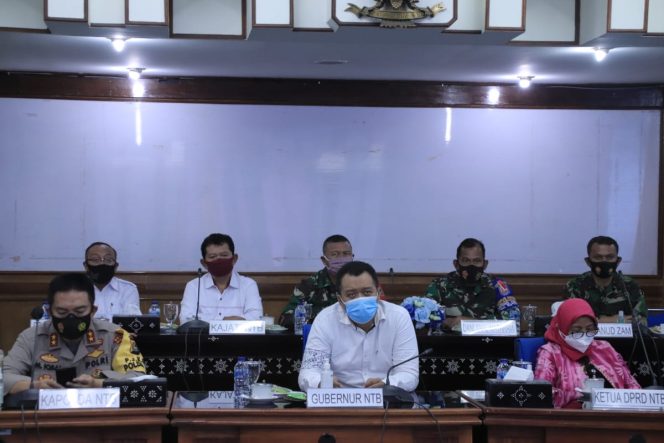 
					Gubernur dan Forkopimda Hadiri Rakor Sinergitas Terkait dengan Omnibus Law