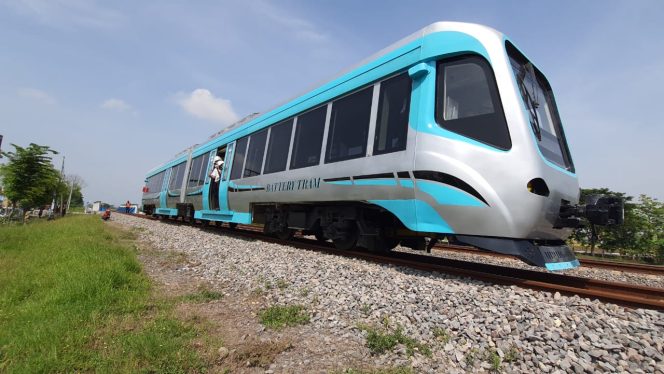 
					INKA Lakukan Uji Prototipei Tram Baterai