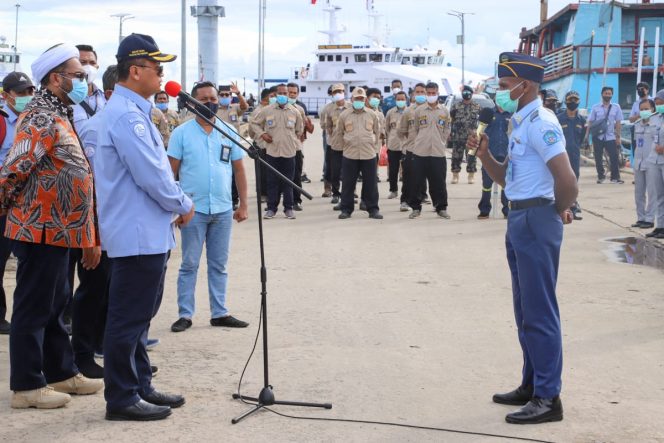 
					Dilepas Menteri Edhy, Bantuan KKP Meluncur untuk Masyarakat Pulau Kecil di Raja Ampat