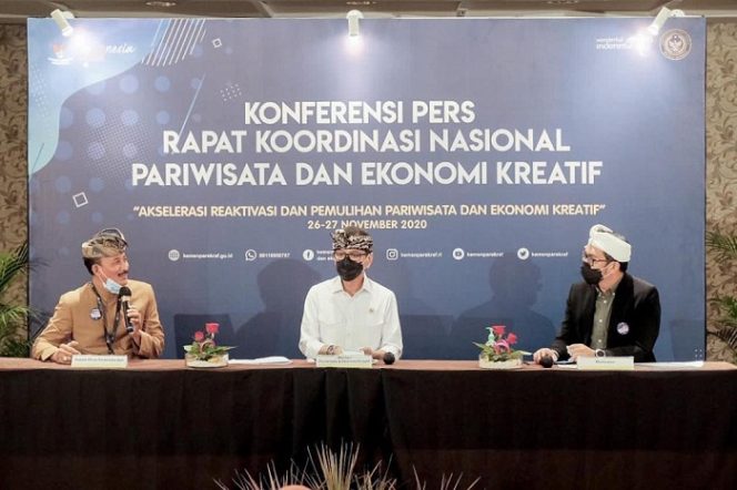 
					Menparekraf Tekankan Pentingnya Kolaborasi Untuk Membuka Kembali Destinasi Wisata