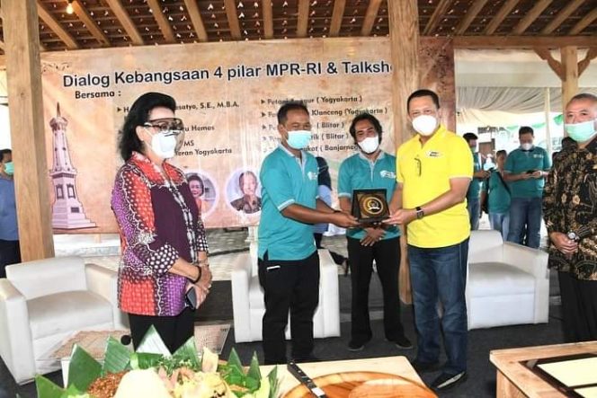 
					Bamsoet Resmikan Jogja Anggur Agrowisata Unggulan Bantul