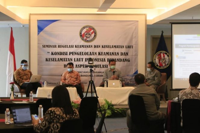 
					Bakamla RI Bahas Regulasi Keamanan dan keselamatan Laut