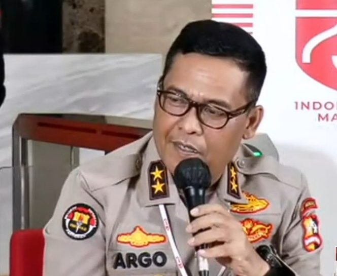 
					Diserang Pengikut MRS, Polisi Lakukan Tindakan Tegas Terukur