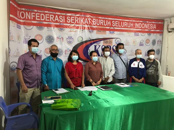 
					KSBSI Mengutuk Perlakuan Intimidasi PT.TPI Terhadap Pengemudi Online Gold Kapten