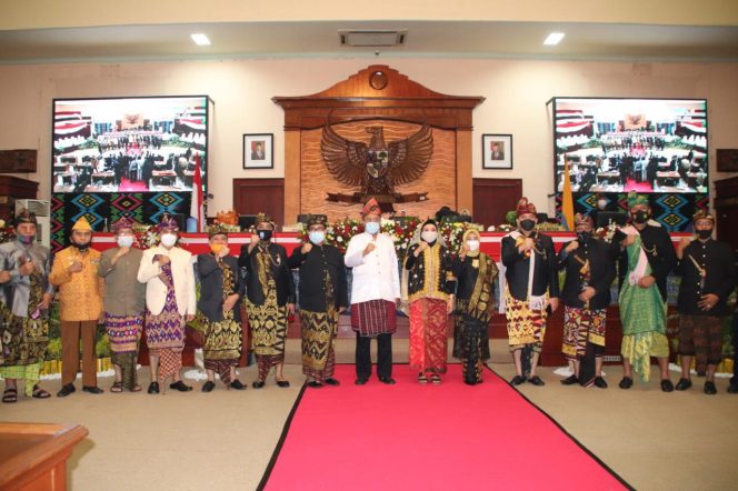 
					Dirjen Otda : HUT NTB Harus Dimaknai Untuk Menapaki Masa Depan