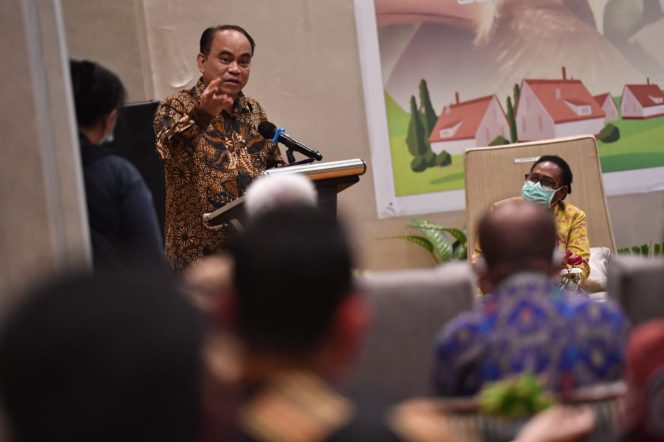 
					Wamendes PDTT : Presiden Jokowi Beri Perhatian Lebih Pada Papua dan Papua Barat
