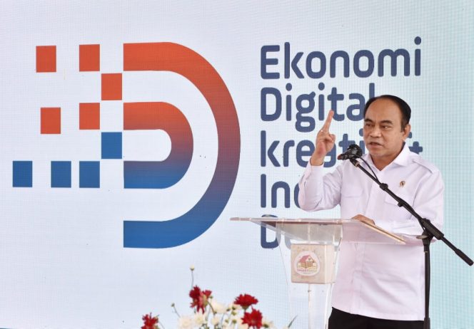 
					Wamendes Budi Arie Resmikan Aplikasi Smart Desa di Subang