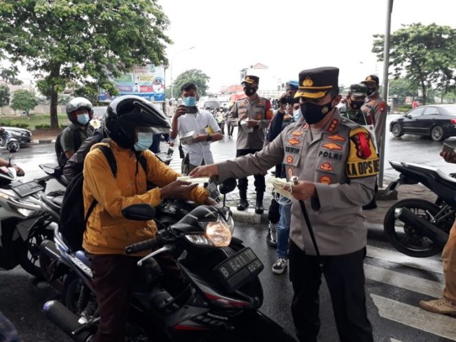 
					Polres Jakarta Timur Gelar Kegiatan Jakarta Bermasker