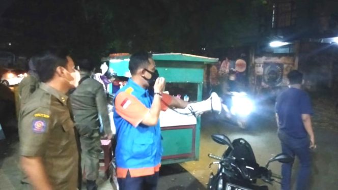 
					Ops Yustisi Dan PPKM Di Taman Perdamaian, Trantib Serpong Tindak Tegas 25 Pelanggar Prokes