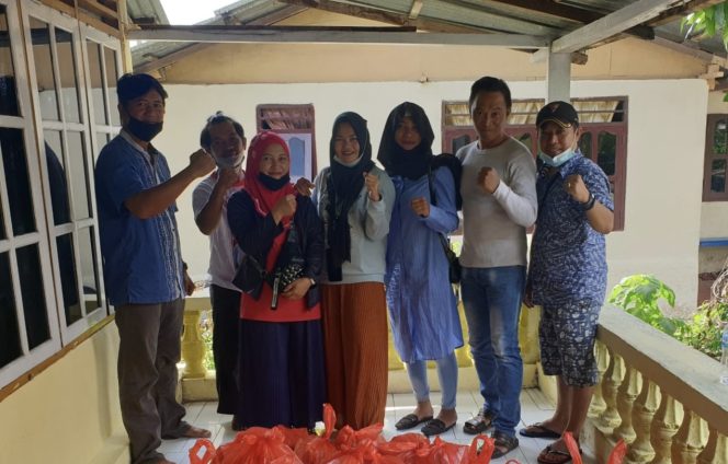 
					Alumni SMP Muhammadiyah Bitung, Angkatan 96-97 Peduli Covid-19