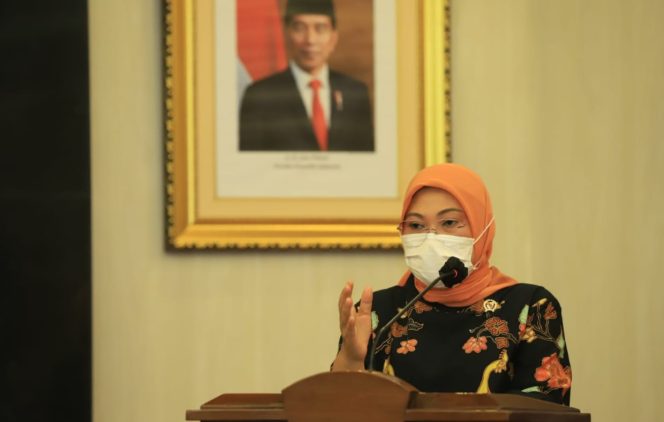 
					Menaker Ida Instruksikan BLK dan Balai K3 Makassar Kirim Bantuan Bagi Korban Gempa Sulawesi Barat