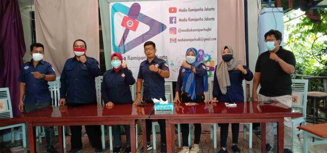 
					Mendukung Perjuangan Buruh, Media Kamiparho Jakarta Resmi Diperkenalkan