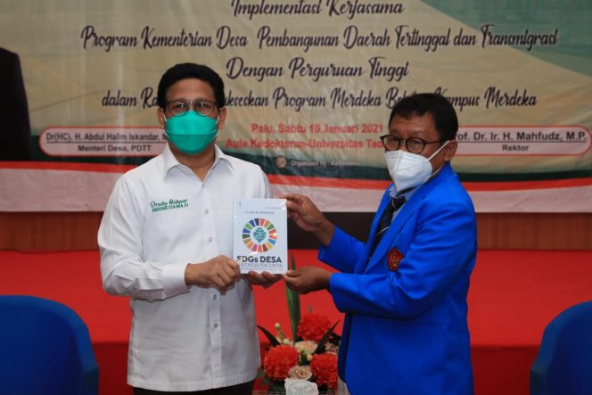 
					Untuk Mewujudkan SGDs Desa, Gus Menteri Menggandeng Perguruan Tinggi