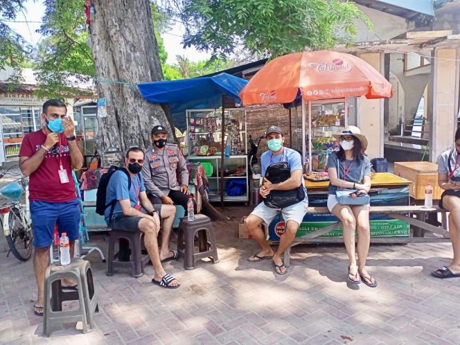 
					Polsubsektor Gili indah himbau wisatwan dan masyarakat Untuk Peduli Prokes