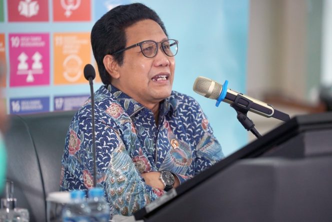 
					Gus Menteri Minta Para Kepala Desa Bentuk Tim Relawan Pemuktahiran Data  Berbasis SDGs Desa