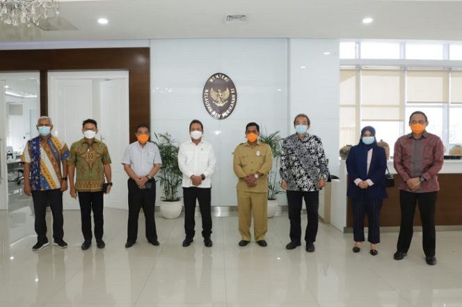 
					KKP Lakukan Kajian Kabupaten Belitung Sebagai Kawasan Khusus Ekonomi Kelautan dan Perikanan