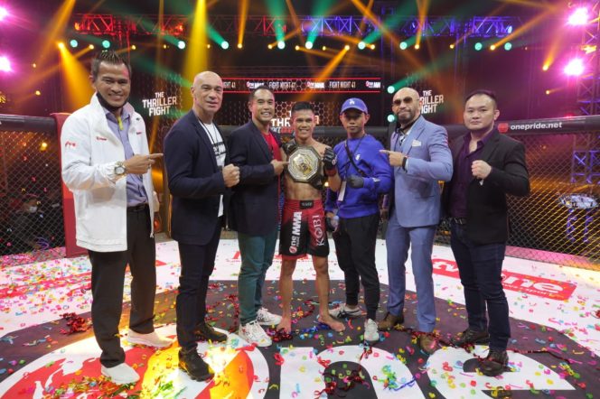 One Pride MMA Fight Night 41, Billy Hentikan Brando dengan Tendangan Narae Chagi