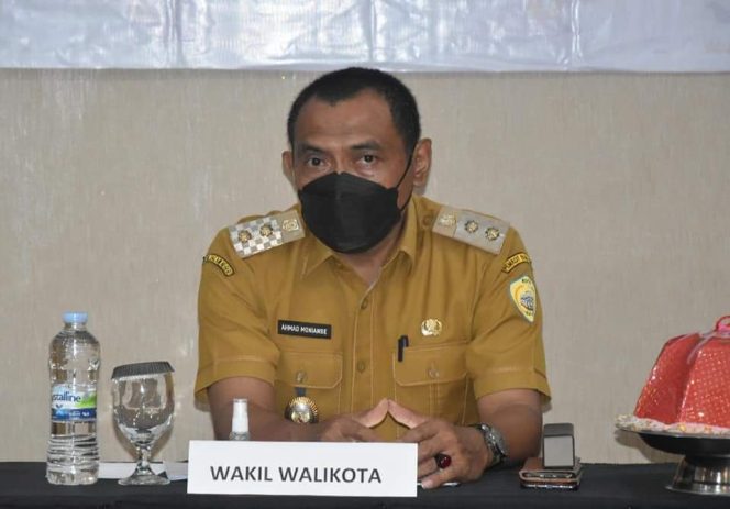 
					Wakil WaliKota Baubau Tekankan Pentingnya Sertifikat Bagi Tenaga Konstruksi