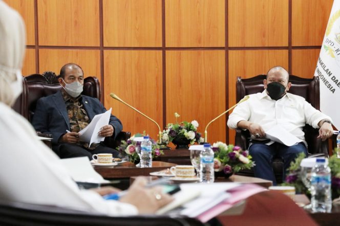 
					Ketua DPD RI Ingatkan ASN untuk Disiplin dengan Waktu Kerja