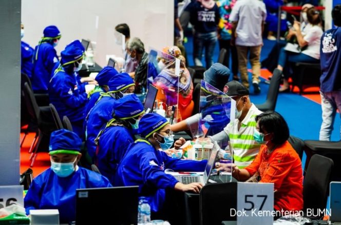 
					Menteri BUMN: Alhamdulillah, 50 Ribu Lebih Warga Divaksin Dalam 9 Hari