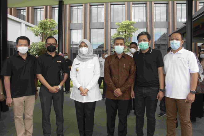 
					Kokoon Hotel Banyuwangi Rayakan Ulang Tahunnya Yang Pertama