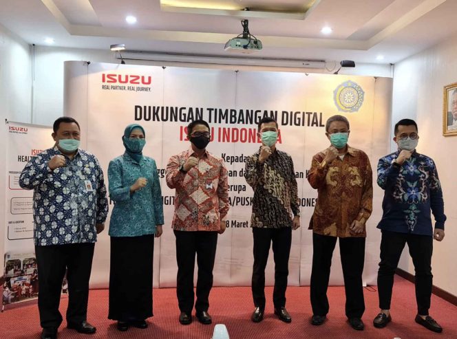 
					Isuzu Astra Serahkan 100 Timbangan Digital  Kepada TP-PKK Pusat Kementerian Dalam Negeri