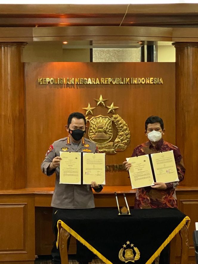 
					Kapolri dan Dirut BPJS Kesehatan Sepakat Tingkatkan Pelayanan Kesehatan Pengguna Jalan