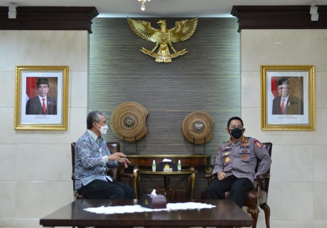 
					Sowan ke Kapolri, Dirjen Bea Cukai Minta Dukungan Naikan PNBP