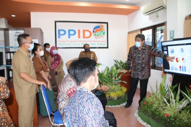 
					Bangun OGP Lokal, Tim Bappenas RI Kunjungi Diskominfotik Provinsi NTB