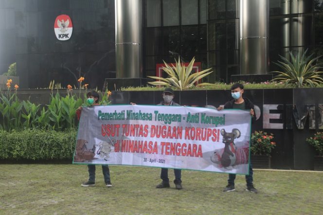 
					KPK Diminta Usut Dugaan Penyalahgunaan Wewenang di Minahasa Tenggara