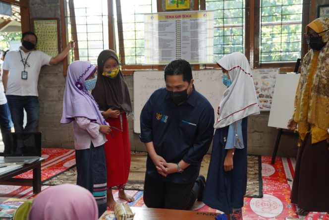 
					Menteri BUMN, Erick Thohir Tinjau Langsung Program BUMN yang Pro Rakyat