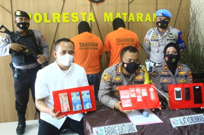 
					Polresta Mataram Meringkus Dua Pengedar dan Kurir Narkoba Asal Dasan Agung