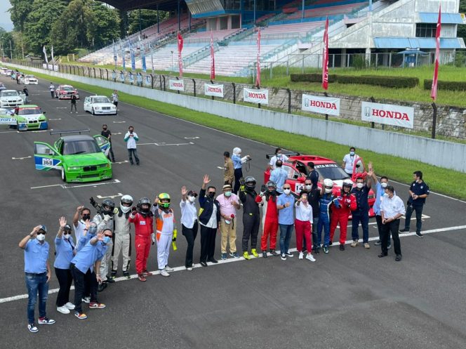 
					Bamsoet Buka Kejurnas Balap Mobil Putaran ke-2 Indonesian Sentul Series of Motorsport 2021