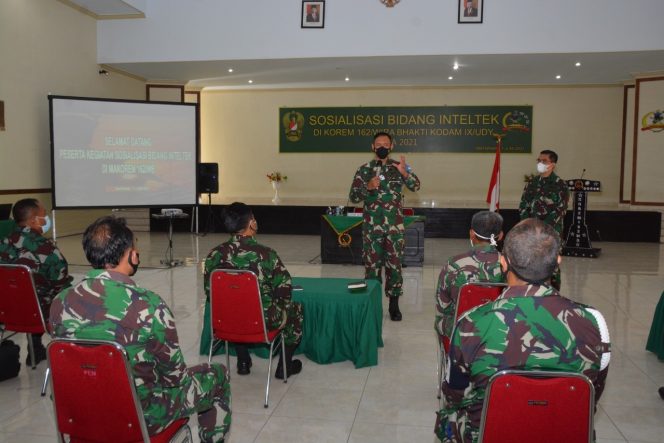 
					Apintel Jajaran Korem 162/WB Ikuti Sosialisasi Bidang Inteltek Sintelad