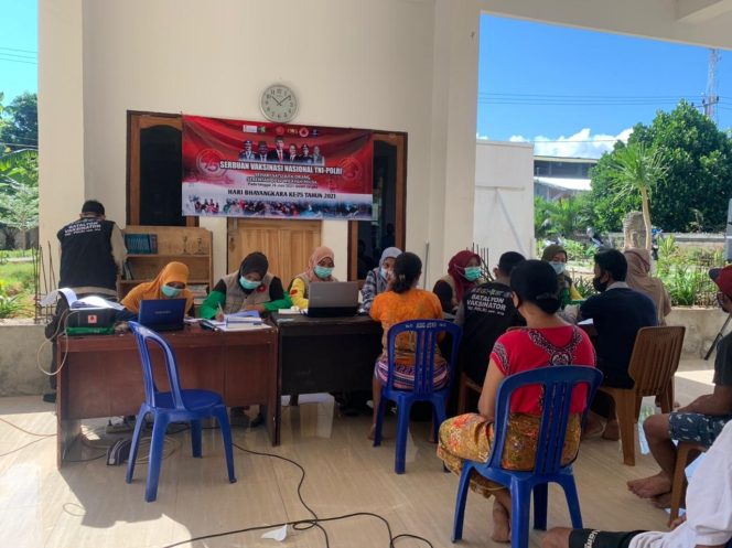 
					Pringati Hut Bhayangkara ke 75 Polres Lotara buka layanan Vaksin Masal Covid 19