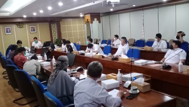 
					Dirjen PHI-JSK Kemnaker Lakukan Pertemuan Dengan JAPBUSI dan GAPKI Terkait Peningkatan Kerja Layak Pada Industri Sawit