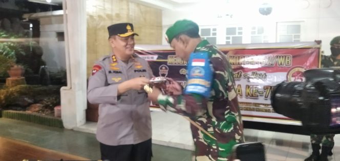 
					Surprise, Kado terindah Jajaran Polda NTB dari Jajaran Korem 162/WB