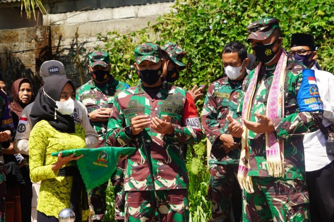 
					TMMD Ke 111 Kodim Loteng Ditutup, Ini Pesan Pangdam IX/Udayana