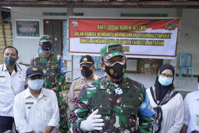 
					Danrem 162/WB melaks sidak kesiapan Ruang Isolasi Terpadu di masing masing Desa/ kelurahan wil kota mataram & Kab. Lombok Barat