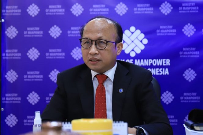 
					Sekjen Kemnaker RI Anwar Sanusi