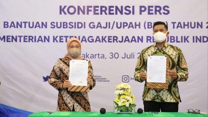
					Kemnaker Terima Data Calon Penerima Bantuan Subsidi Upah bagi Pekerja Tahun 2021