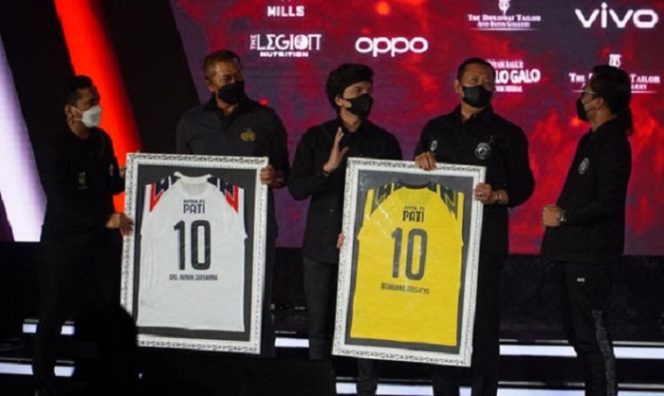 
					Jersey Baru AHHA PS Pati FC Jelang Pertandingan Liga 2 2021.
